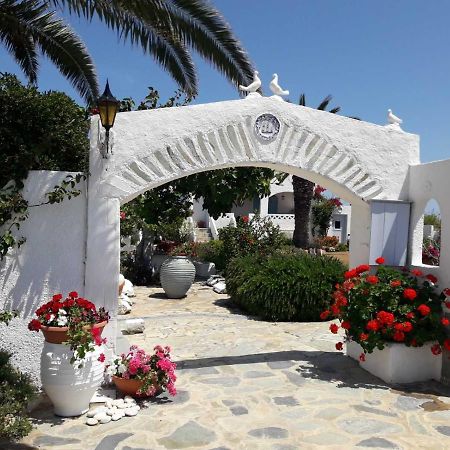 Nyfes Traditional Boutique Frosyni Skyros Luaran gambar