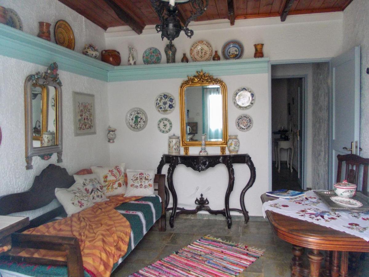 Nyfes Traditional Boutique Frosyni Skyros Luaran gambar