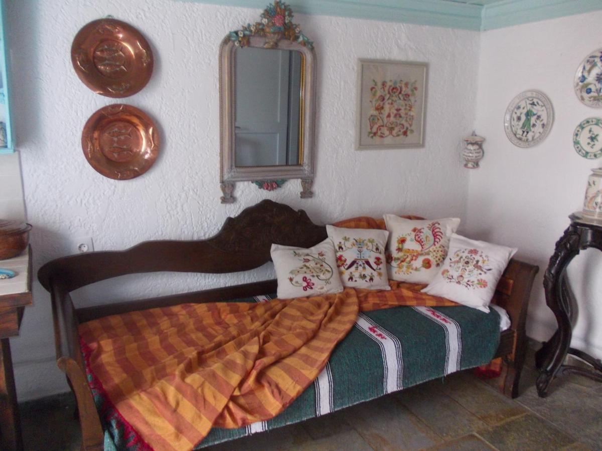 Nyfes Traditional Boutique Frosyni Skyros Luaran gambar
